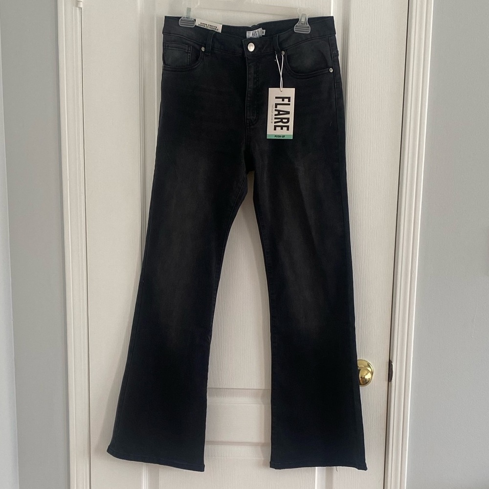Mid Rise Push Up Flare Jeans